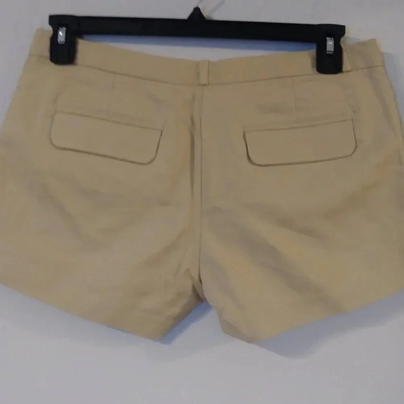Old Navy Chino Mid Rise Stretch Shorts - Picture 5 of 5
